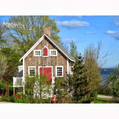 BOATBUILDERS COTTAGE